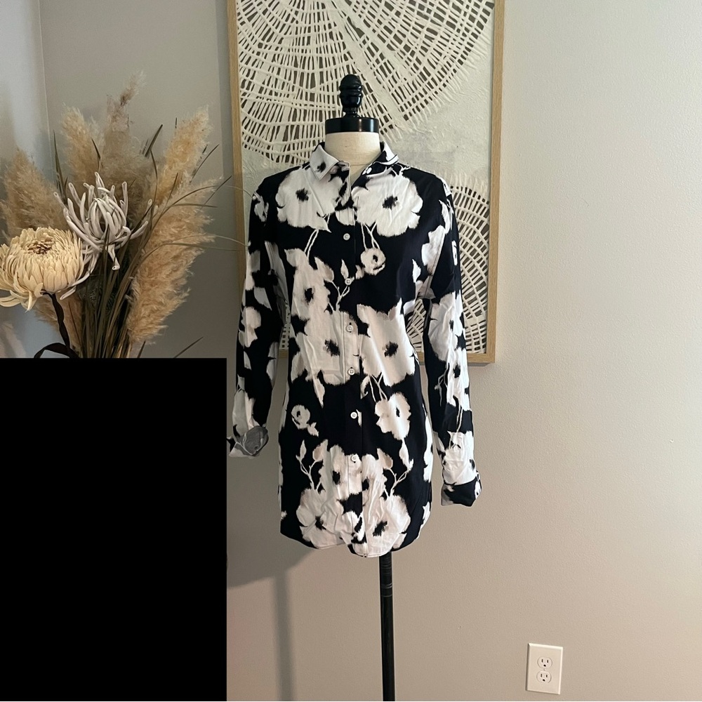 Black and White Floral Button Up Tunic